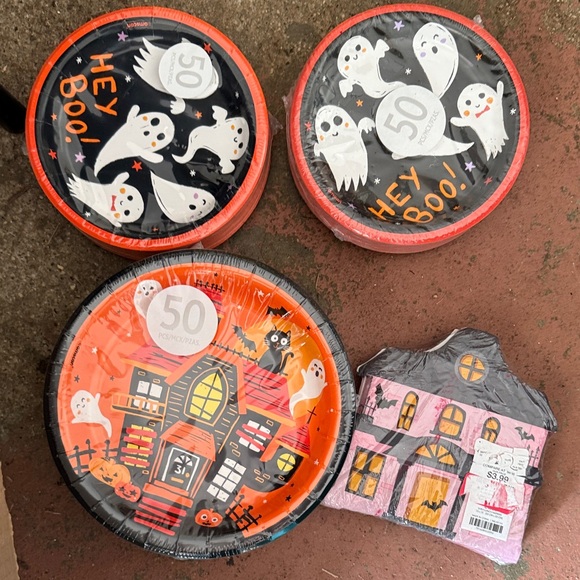 Spooky Halloween Party Plates Set - Black and Orange party - Picture 1 of 1